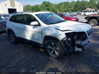  Salvage Jeep Cherokee