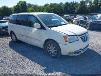  Salvage Chrysler Town & Country