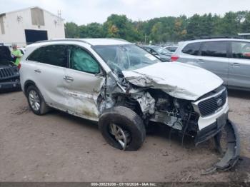  Salvage Kia Sorento