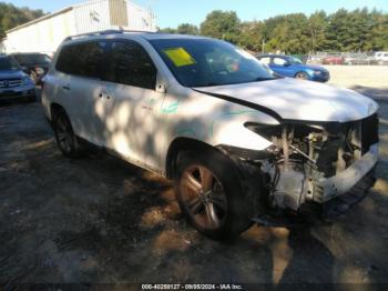  Salvage Toyota Highlander