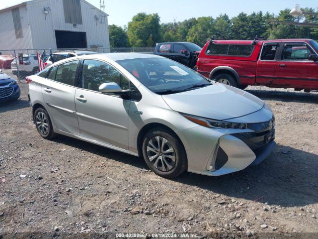  Salvage Toyota Prius Prime