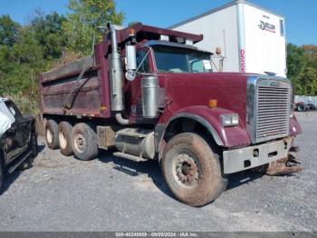  Salvage Freightliner Fld