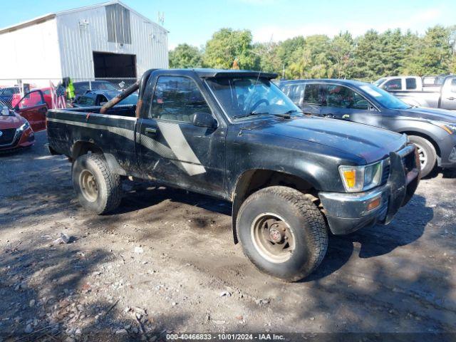  Salvage Toyota Pickup