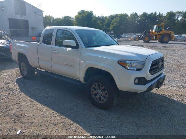  Salvage Toyota Tacoma