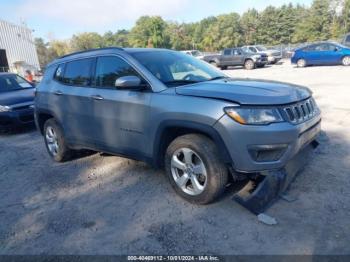  Salvage Jeep Compass