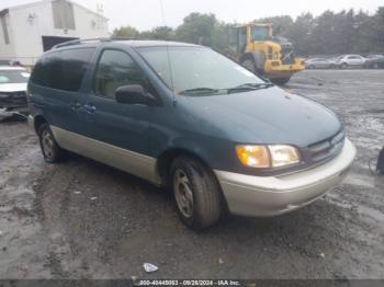  Salvage Toyota Sienna