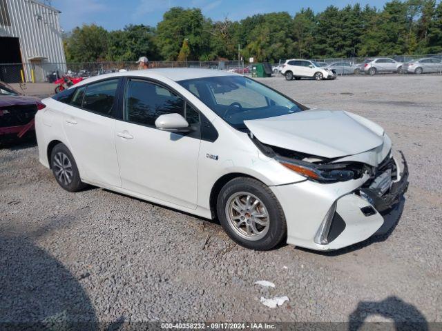  Salvage Toyota Prius Prime