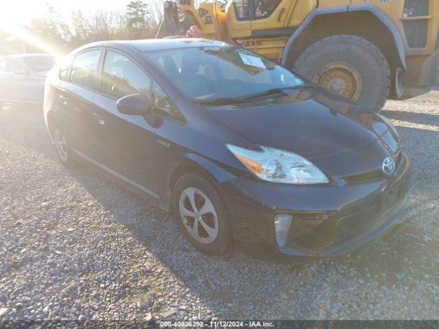  Salvage Toyota Prius