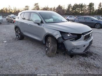  Salvage Volvo XC40