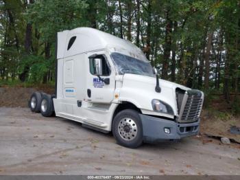  Salvage Freightliner Cascadia 125