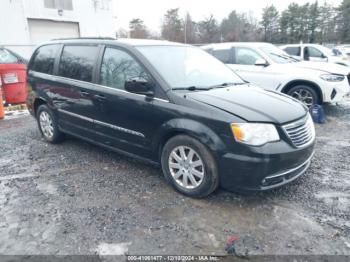  Salvage Chrysler Town & Country