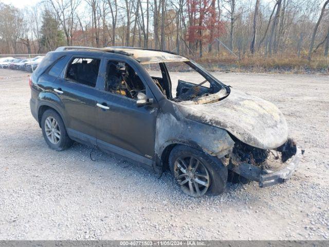  Salvage Kia Sorento