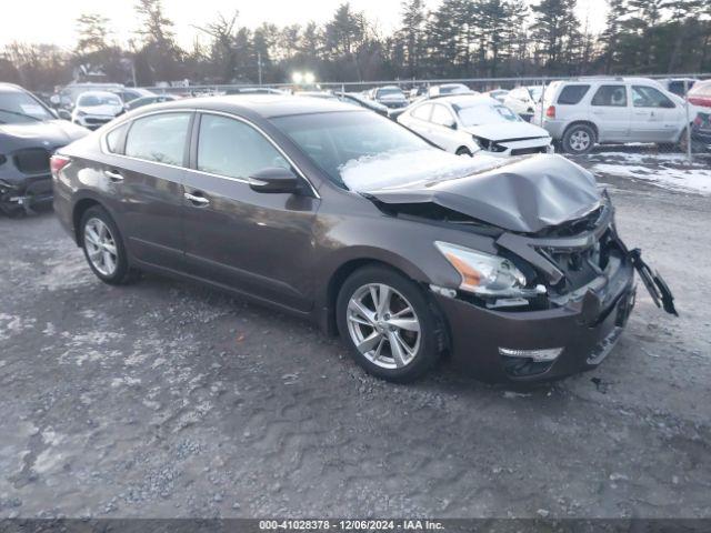  Salvage Nissan Altima