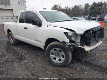  Salvage Nissan Titan