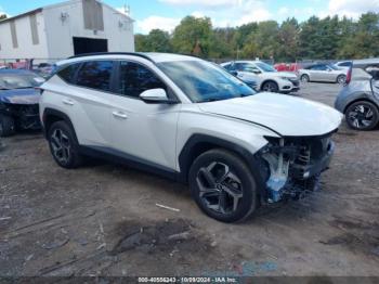  Salvage Hyundai TUCSON