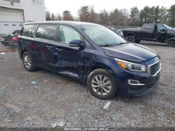  Salvage Kia Sedona