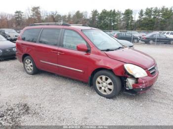  Salvage Hyundai Entourage