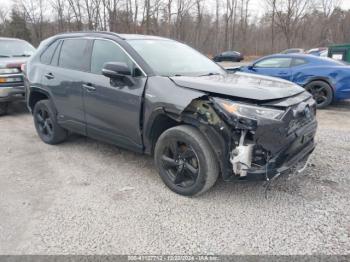  Salvage Toyota RAV4