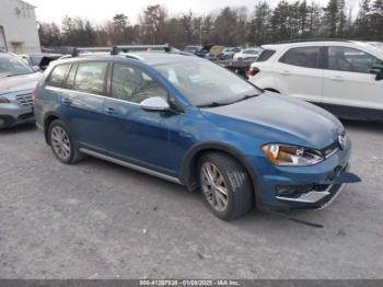  Salvage Volkswagen Golf