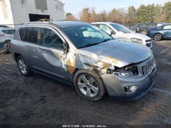  Salvage Jeep Compass