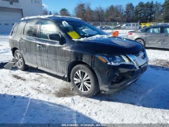  Salvage Nissan Pathfinder