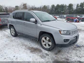  Salvage Jeep Compass