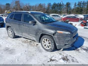  Salvage Jeep Cherokee