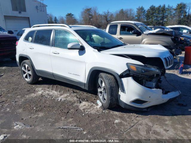  Salvage Jeep Cherokee