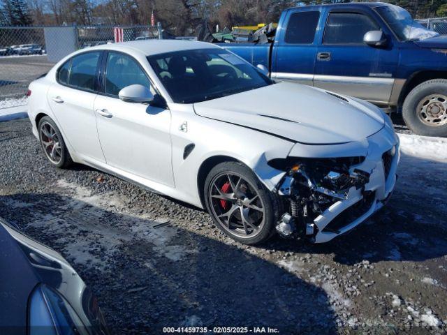  Salvage Alfa Romeo Giulia