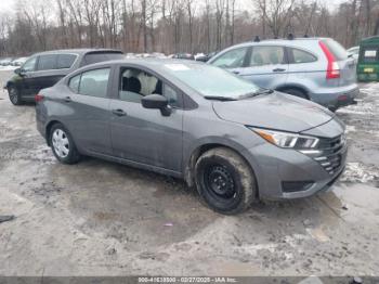  Salvage Nissan Versa