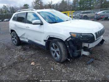  Salvage Jeep Cherokee