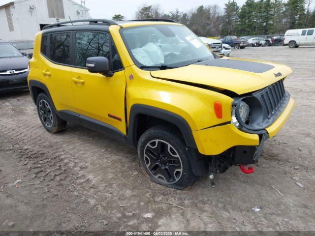  Salvage Jeep Renegade