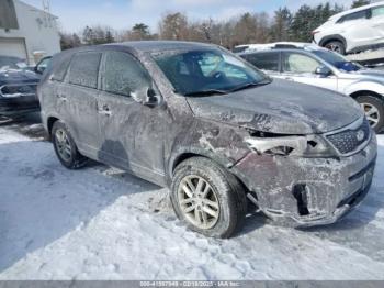  Salvage Kia Sorento