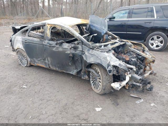  Salvage Ford Fusion