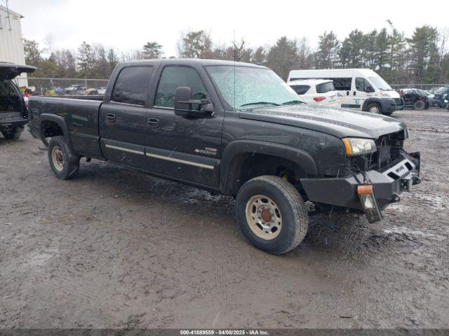  Salvage Chevrolet Silverado 2500