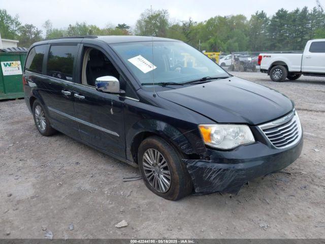  Salvage Chrysler Town & Country