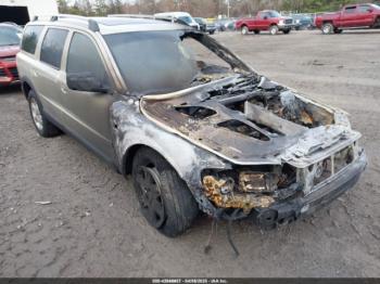  Salvage Volvo XC70