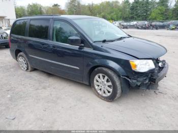  Salvage Chrysler Town & Country