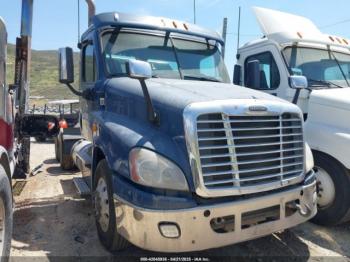  Salvage Freightliner Cascadia 125
