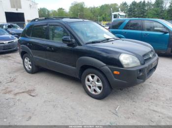  Salvage Hyundai TUCSON