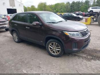  Salvage Kia Sorento