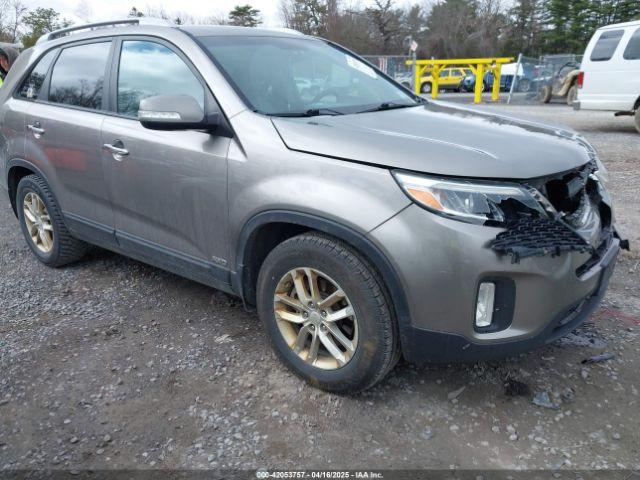  Salvage Kia Sorento