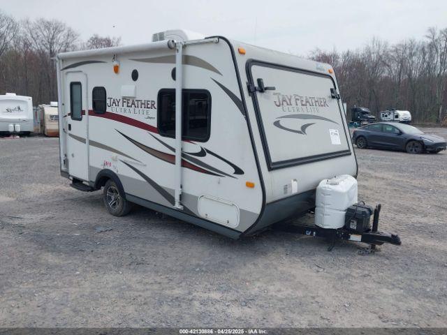  Salvage Jayco Jyfthr17z