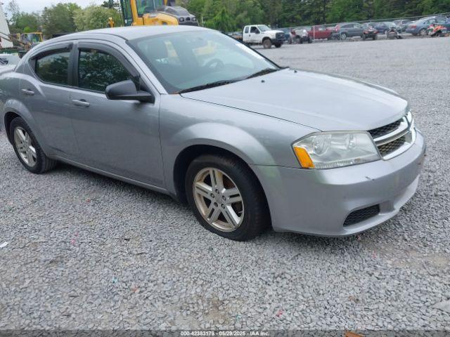  Salvage Dodge Avenger
