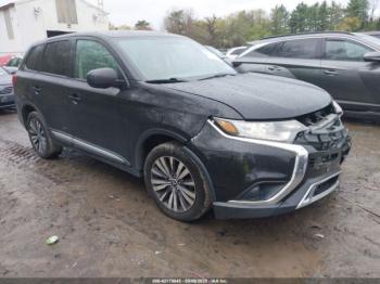  Salvage Mitsubishi Outlander