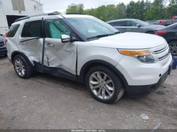  Salvage Ford Explorer
