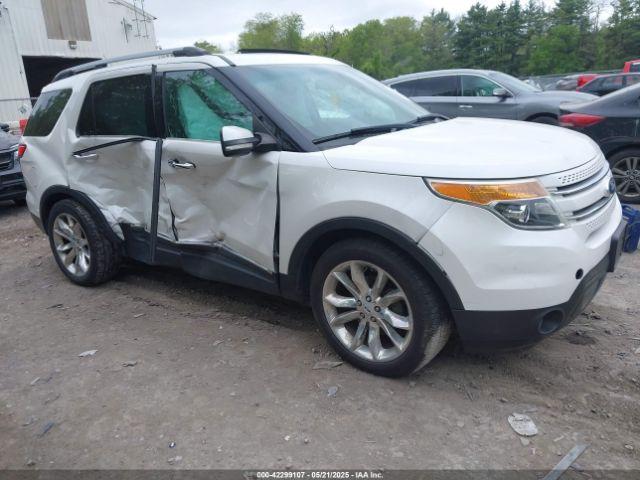  Salvage Ford Explorer