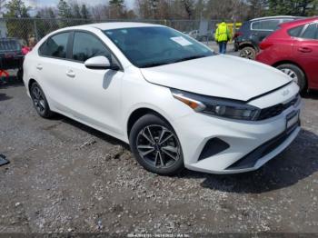  Salvage Kia Forte