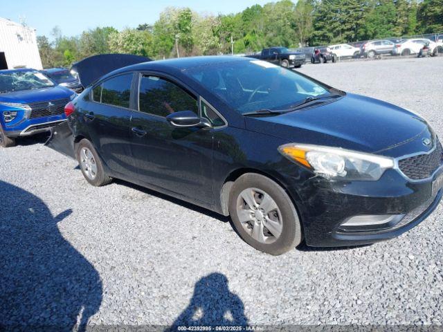  Salvage Kia Forte