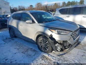  Salvage Hyundai TUCSON